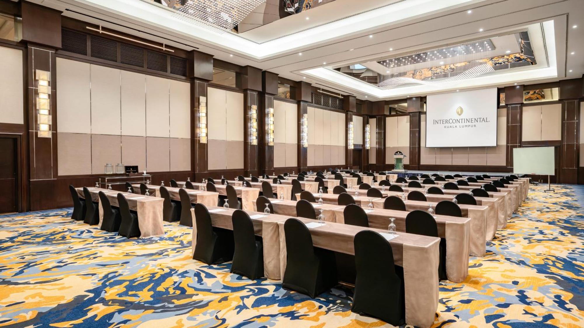 Intercontinental Kuala Lumpur By Ihg Hotel Eksteriør billede The ballroom